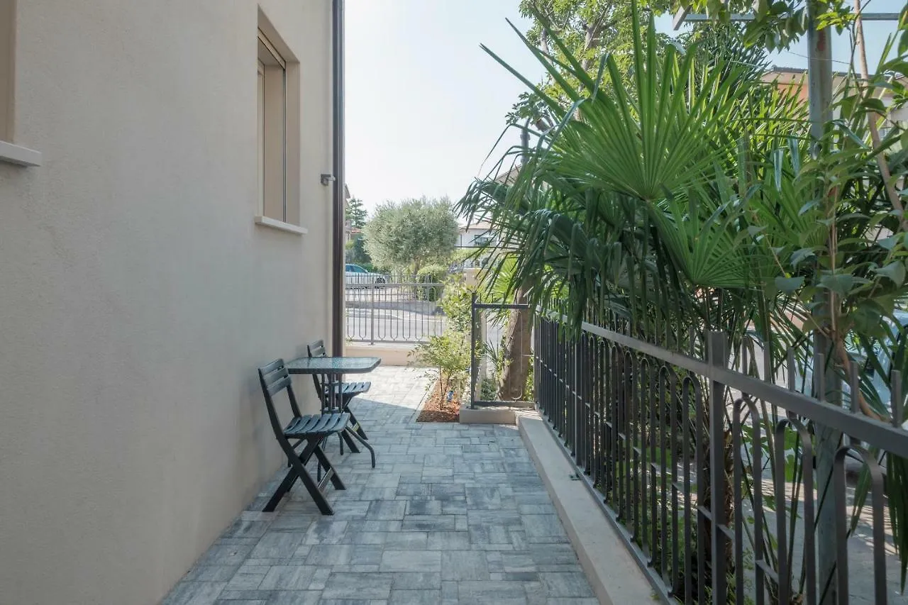 Casa Fiorella Sirmione Apartment