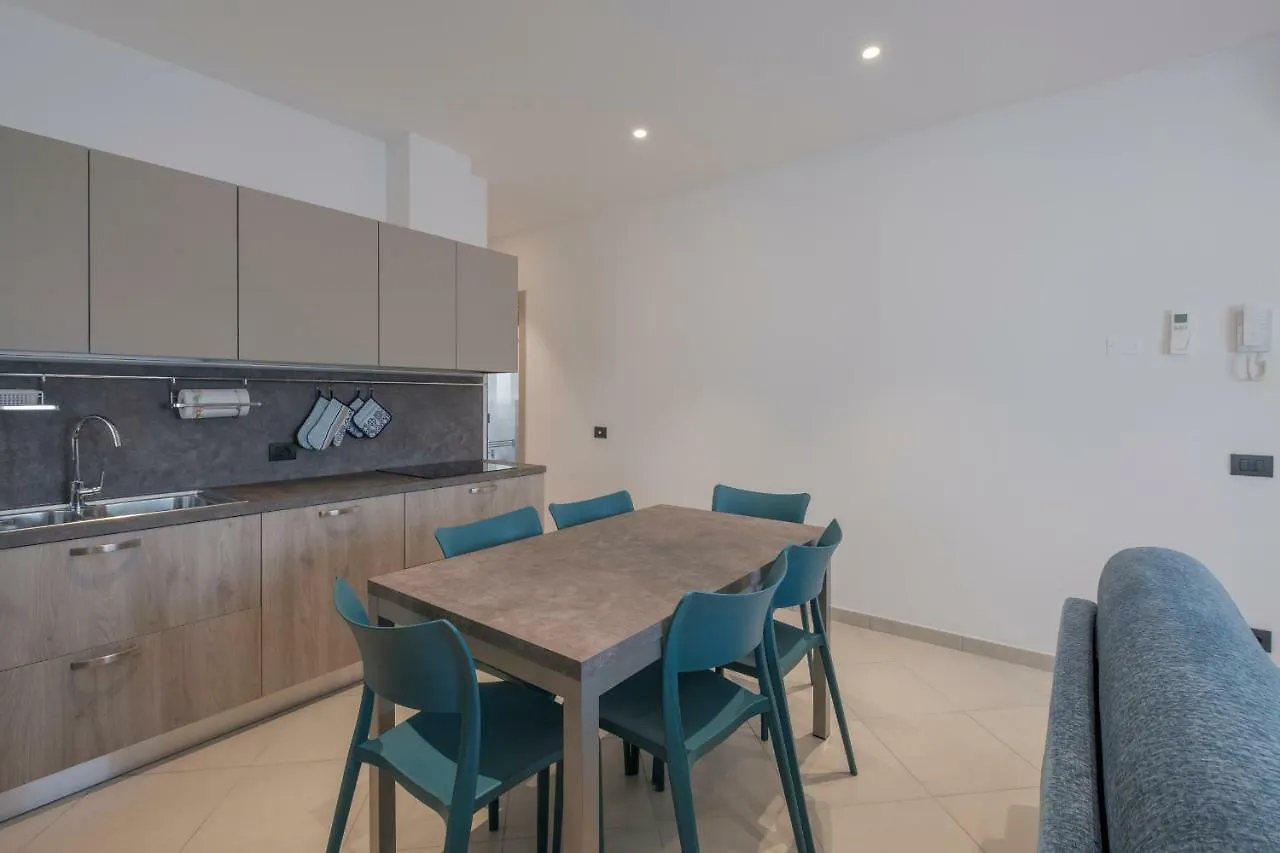 Apartment Casa Fiorella Sirmione Italy