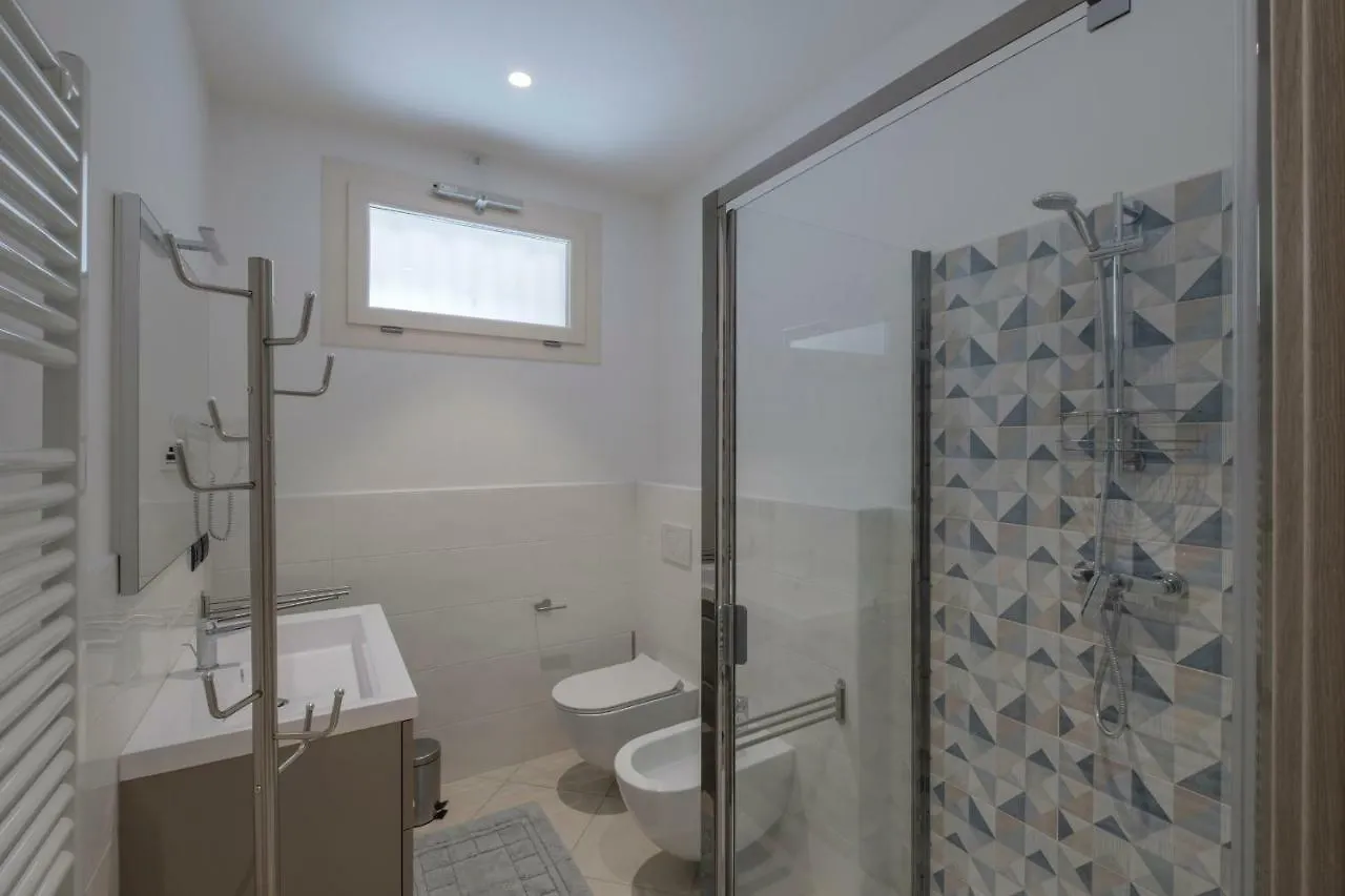 Casa Fiorella Sirmione Apartment